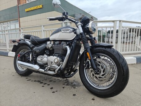2021 Triumph Bonneville Speedmaster, чёрный, 1100000 рублей, вид 1