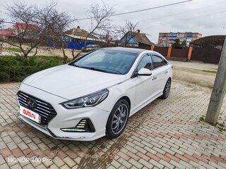 2017 Hyundai Sonata LPi VII (LF) Рестайлинг, белый, 1600000 рублей, вид 1