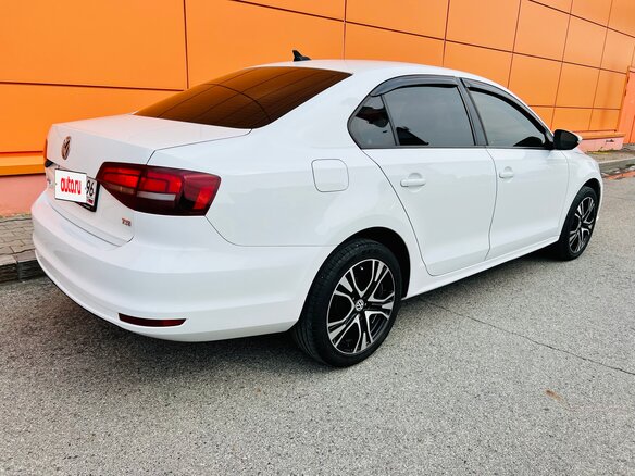 2018 Volkswagen Jetta VI Рестайлинг, белый - вид 7