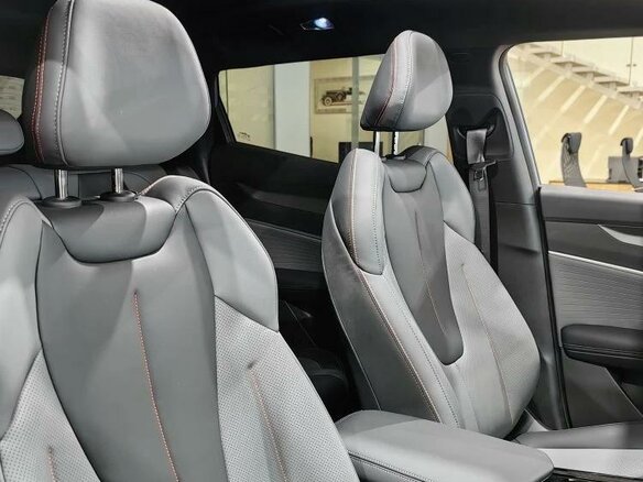 2026 Geely Cityray, голубой - вид 12