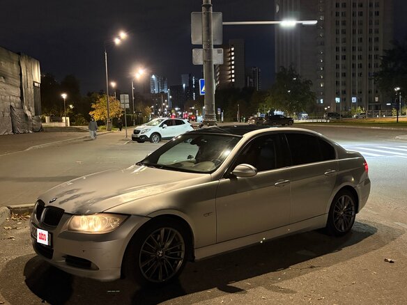 2006 BMW 3 серии 325xi V (E90/E91/E92/E93), серебристый, 800000 рублей - вид 1