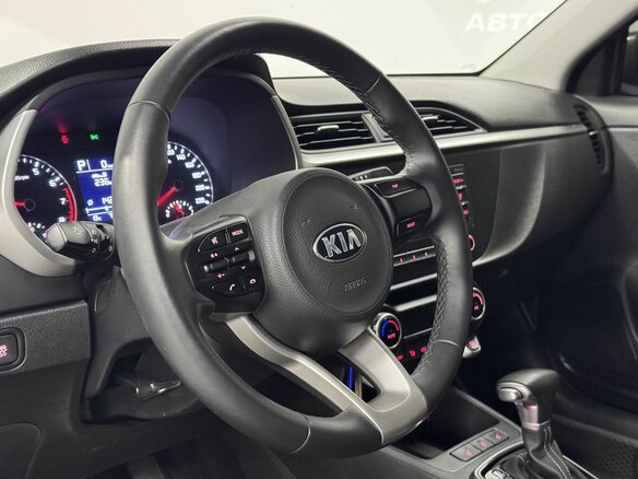 2021 Kia Rio IV Рестайлинг, серый, 1499000 рублей - вид 10