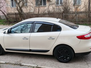 2013 Renault Fluence I Рестайлинг, белый, 700000 рублей, вид 4