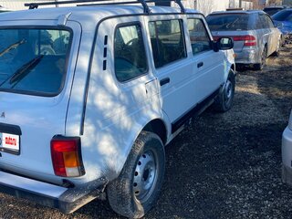 2017 Lada (ВАЗ) 2131 (4x4) I, белый, 550000 рублей, вид 3
