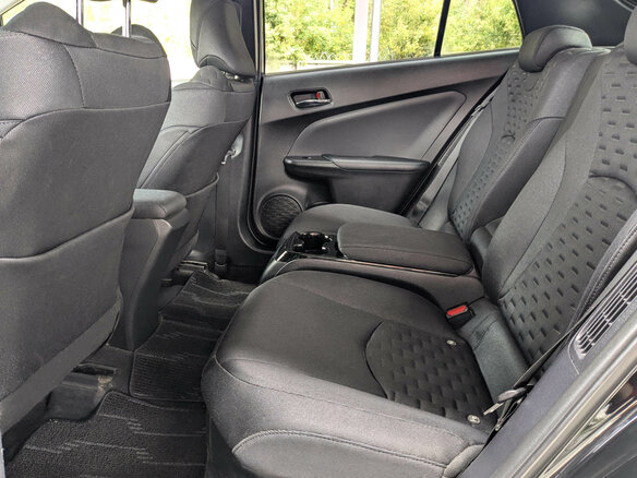 2017 Toyota Prius PHV ZVW52 IV (XW50), чёрный - вид 10