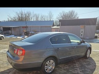 2006 Volkswagen Passat B6, серый, 530000 рублей, вид 3
