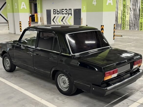 2011 Lada (ВАЗ) 2107, чёрный, 193000 рублей - вид 3