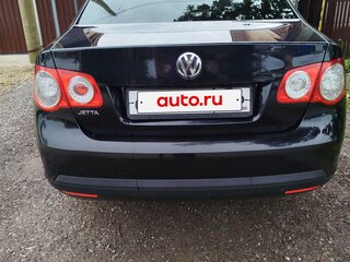 2010 Volkswagen Jetta V, чёрный, 660000 рублей, вид 3