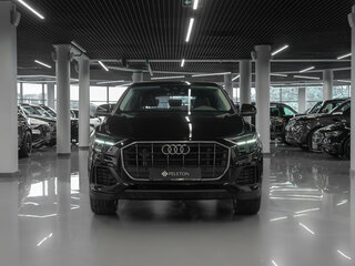 2023 Audi Q8 55 TFSI I (4M), чёрный, 9350000 рублей, вид 3