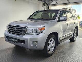 Toyota Land Cruiser 200 Series Рестайлинг 1