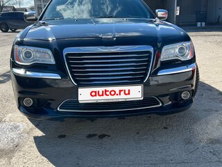 2012 Chrysler 300C II, чёрный, 1630000 рублей, вид 2