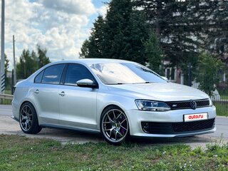 2014 Volkswagen Jetta VI, серебристый, 1100000 рублей, вид 2
