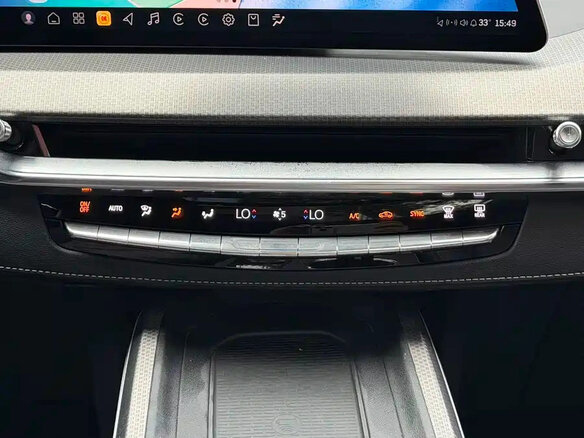 2025 Cadillac XT5 II, чёрный, 5359069 рублей - вид 13