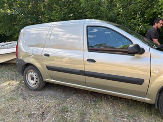 2013 Lada (ВАЗ) Largus I, бежевый, 520000 рублей, вид 3