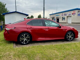 2020 Toyota Camry US Market VIII (XV70), красный, 1850000 рублей, вид 5