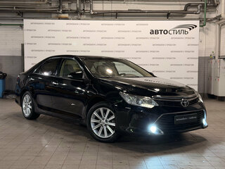 2015 Toyota Camry VII (XV50) Рестайлинг, чёрный, 1849000 рублей, вид 3