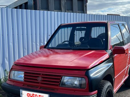 1991 Suzuki Escudo I, красный, 350000 рублей, вид 2