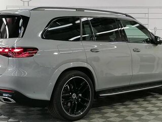2026 Mercedes-Benz GLS 450 d II (X167) Рестайлинг, серый, 22500000 рублей, вид 3