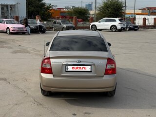 2005 Kia Cerato I, бежевый, 520000 рублей, вид 5
