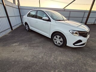 2022 Volkswagen Polo VI, белый, 1970000 рублей, вид 2