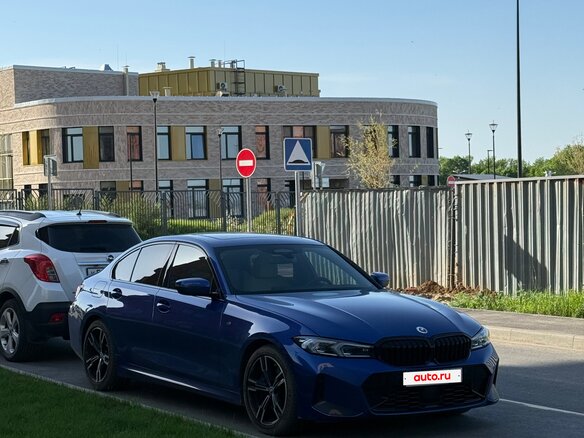2023 BMW 3 серии 320i VII (G2x) Рестайлинг, синий, 4800000 рублей - вид 9