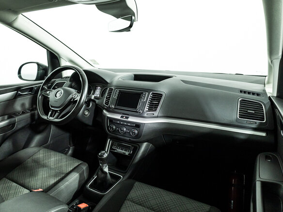 2019 Volkswagen Sharan II Рестайлинг, серый, 2576683 рублей - вид 8