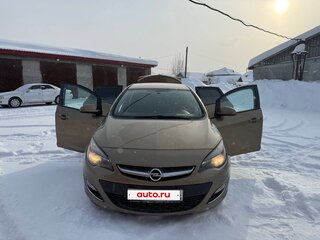 2013 Opel Astra J Рестайлинг, бежевый, 750000 рублей, вид 3
