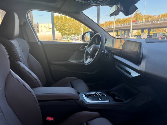 2025 BMW 2 серии Gran Coupe L 225i L F74/78, чёрный, 5530000 рублей - вид 12