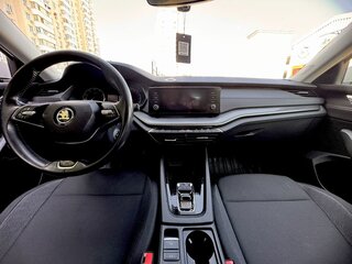 2021 Skoda Octavia IV (A8), белый, 1490000 рублей, вид 5