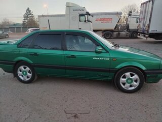 1989 Volkswagen Passat B3, зелёный, 200000 рублей, вид 2