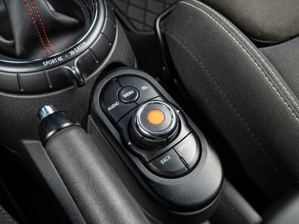 2015 Mini Hatch JCW III (F55/F56), серебристый, 2129000 рублей - вид 13