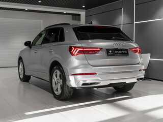 2019 Audi Q3 40 TDI II (F3), серый, 3295000 рублей, вид 4