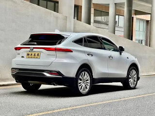 2023 Toyota Harrier IV (XU80), белый, 4350000 рублей, вид 4