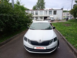2019 Skoda Octavia III (A7) Рестайлинг, белый, 1150000 рублей, вид 2