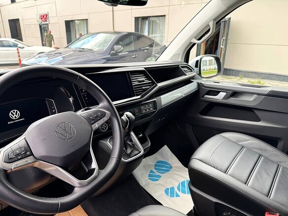 2023 Volkswagen Multivan T6 Рестайлинг, серый, 8500000 рублей - вид 10