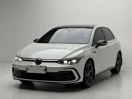 Volkswagen Golf VIII