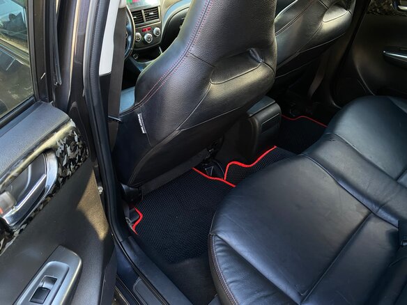 2011 Subaru Impreza WRX III Рестайлинг, серый - вид 23