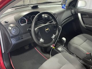 2010 Chevrolet Aveo I Рестайлинг, красный, 450000 рублей, вид 5