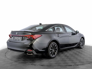 2022 Toyota Avalon V, чёрный, 3285000 рублей, вид 5