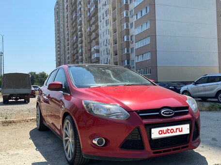 2014 Ford Focus III, красный, 950000 рублей, вид 2