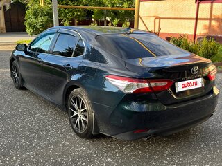 2019 Toyota Camry VIII (XV70), синий, 2210000 рублей, вид 5