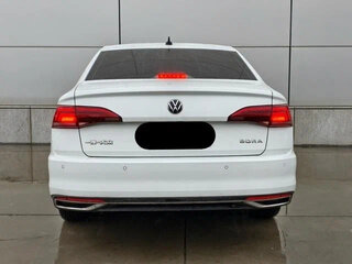 2022 Volkswagen Lavida III, белый, 1399000 рублей, вид 3