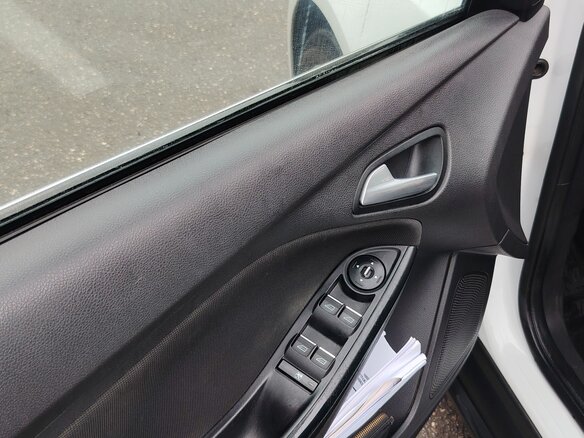 2013 Ford Focus III, белый, 890000 рублей - вид 8