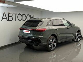 2026 Audi Q5 L III (GU), зелёный, 7560000 рублей, вид 4