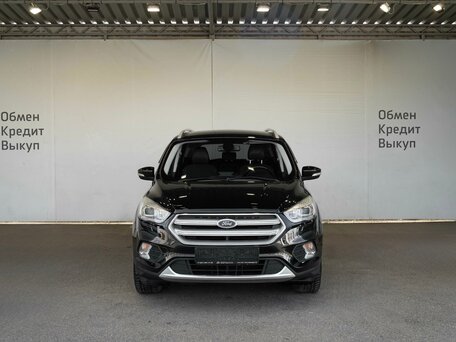 2017 Ford Kuga II Рестайлинг, чёрный, 1549000 рублей, вид 5