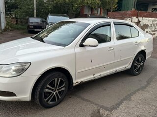 2010 Skoda Octavia II (A5) Рестайлинг, белый, 500000 рублей, вид 2