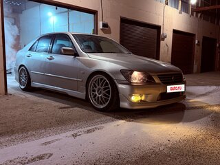 2001 Toyota Altezza, серебристый, 1200000 рублей, вид 3