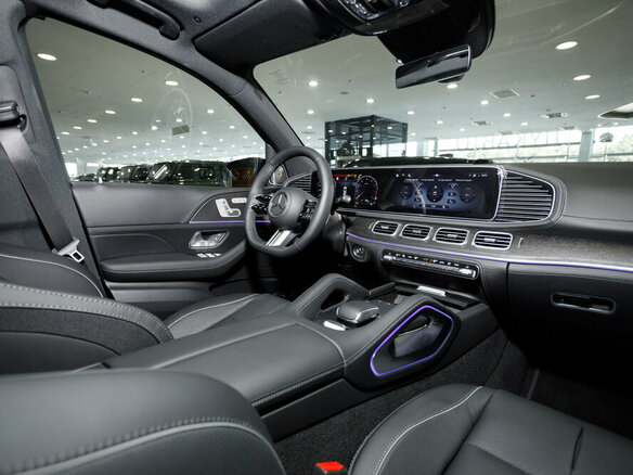 2026 Mercedes-Benz GLS 450 II (X167) Рестайлинг, чёрный, 18585000 рублей - вид 18
