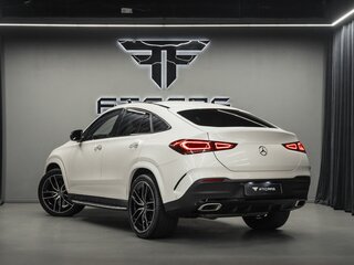 2020 Mercedes-Benz GLE Coupe 450 II (C167), белый, 8500000 рублей, вид 4