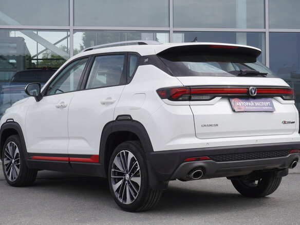 2023 Changan CS35 Plus I Рестайлинг, белый - вид 6